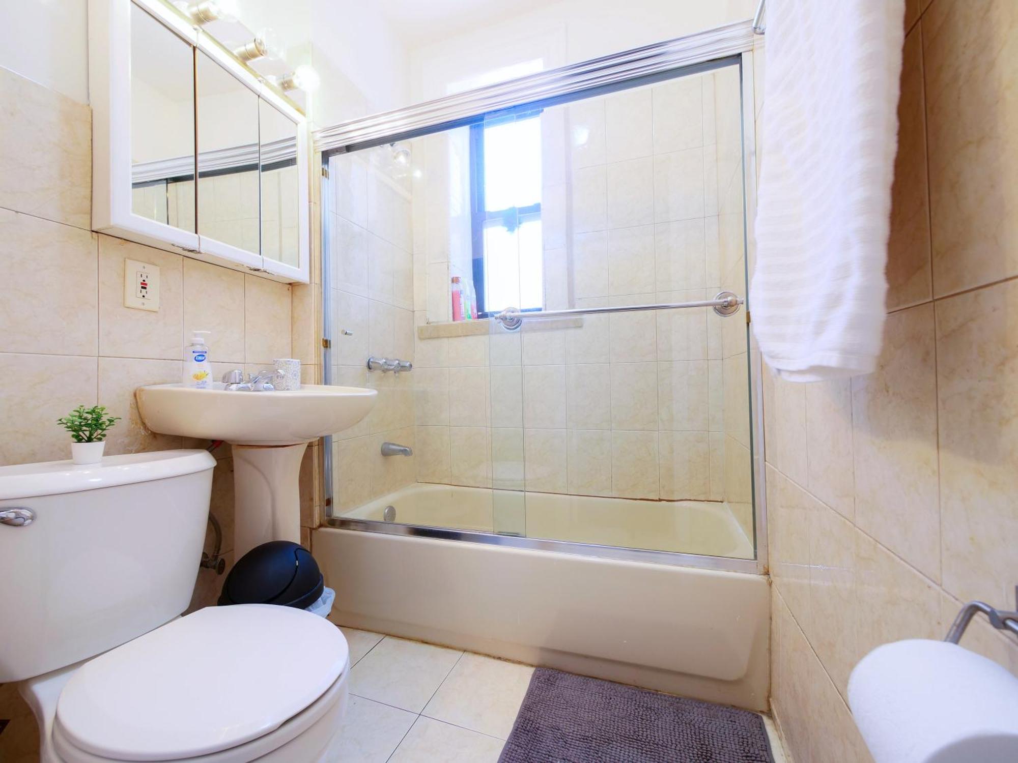 Charming 1Br Apartment Near Nyc Ideal For Urban Explorers جيرسي سيتي المظهر الخارجي الصورة